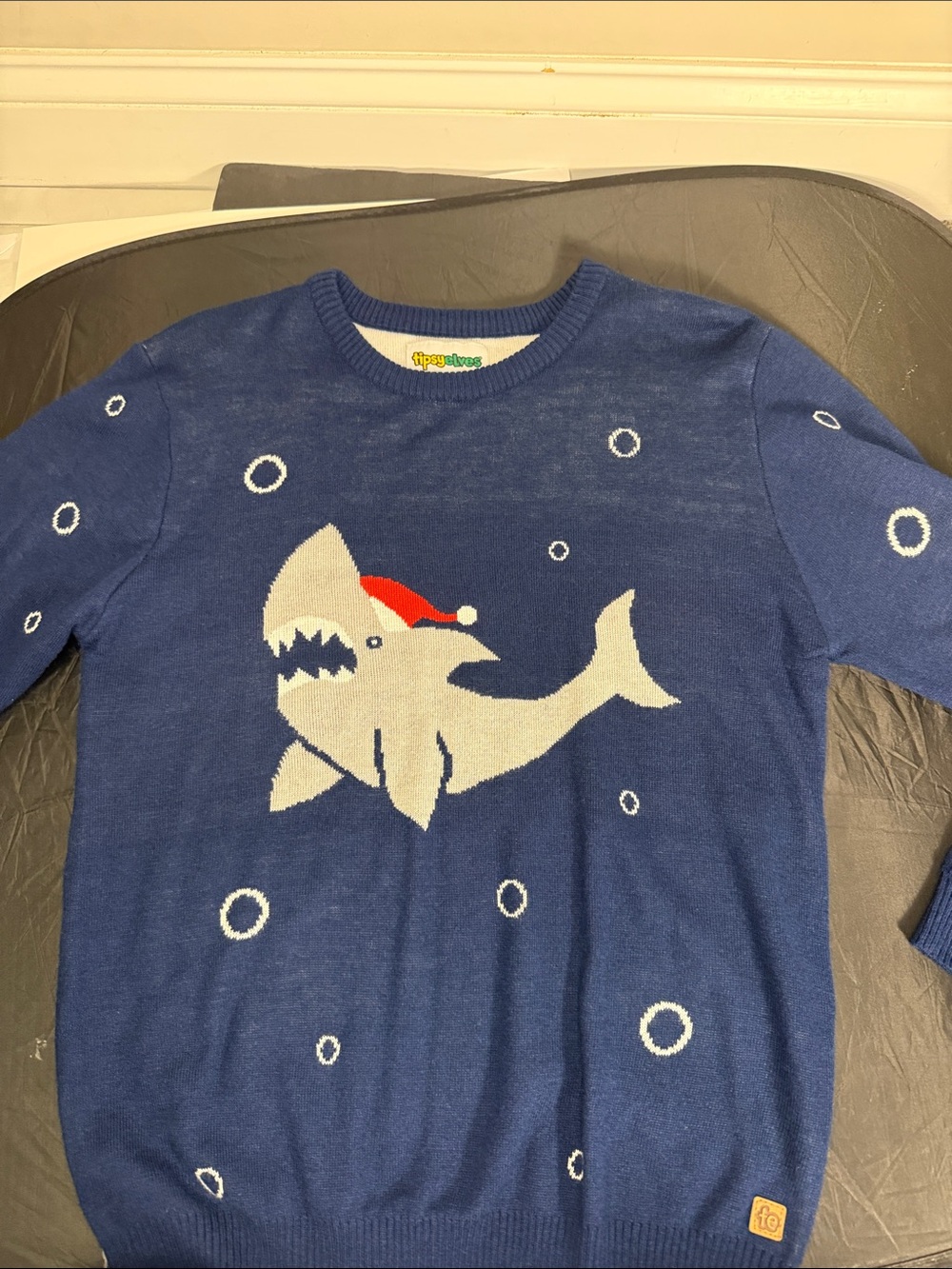 Tipsyeleves XL youth measurements in pictures light Christmas sweater